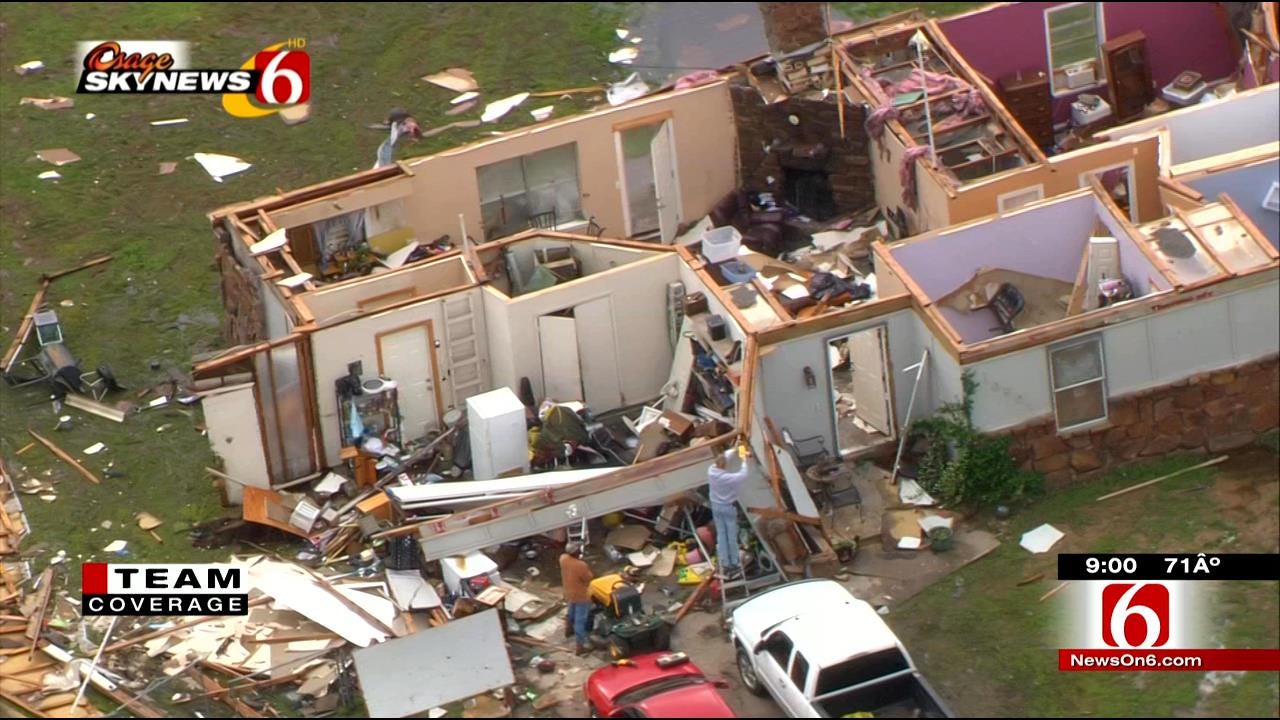 Wagoner County Woman Clings To Tub, Prays As Tornado Rips Off Roof