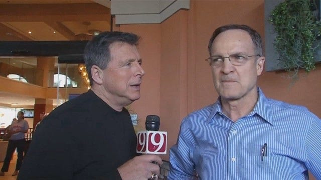 Dean Goes 1-On-1 With OU Head Coach Lon Kruger In Anaheim