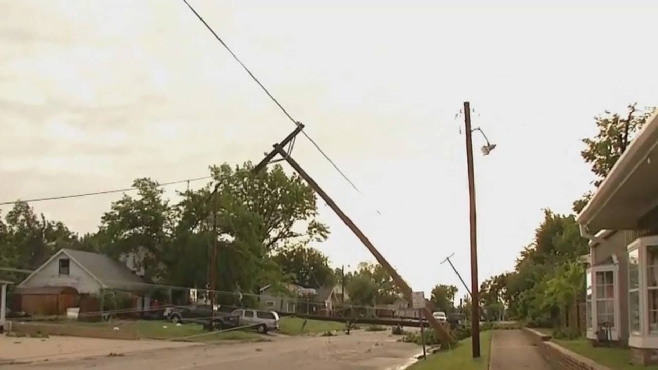 Strong Winds Tear Down Power Lines In Sapulpa
