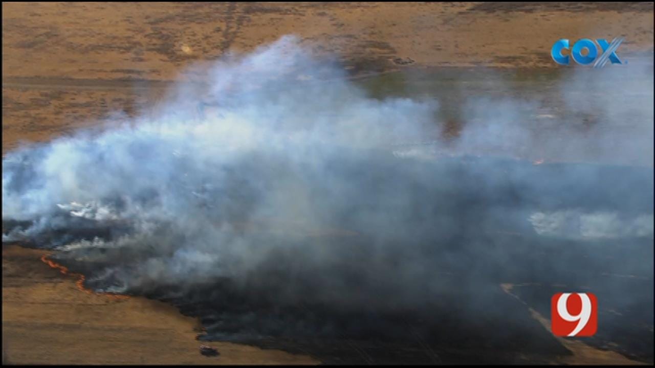 Crews Respond To Grass Fire In NW OKC