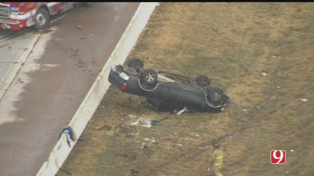 WATCH: Bob Mills Sky News 9 Flies Over Single Car rollover On Westbound I-40