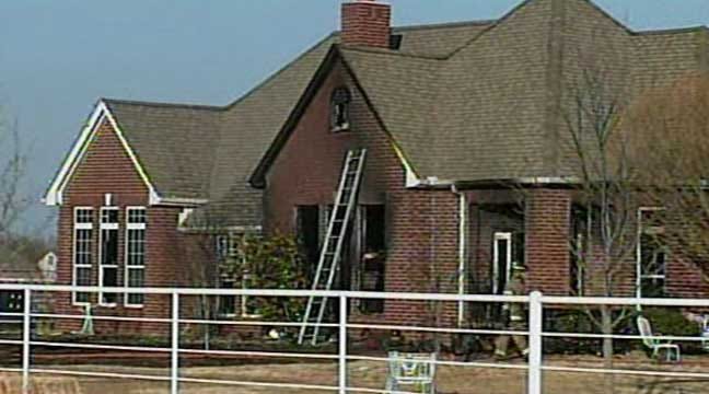 WEB EXTRA: Scenes From East Tulsa House, Grass Fires