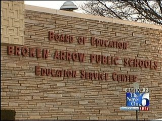 Broken Arrow School Board To Meet With State Auditor's Office Tuesday