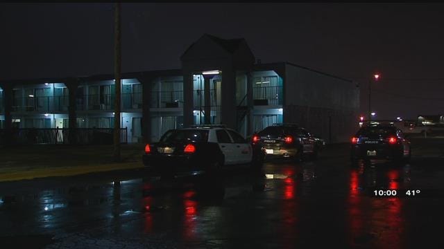 Police Investigating After Woman Found Stabbed At SW OKC Motel
