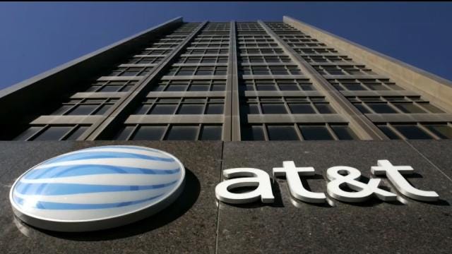 AT&T 'Baited' Customers With Unlimited Data Plans, FTC Says