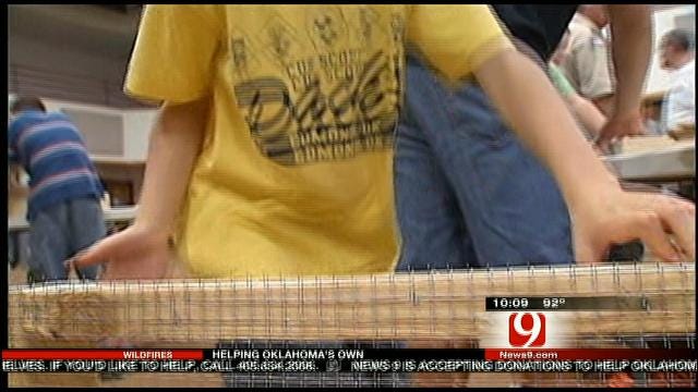 Oklahoma Boy Scouts Build Sift Boxes For Fire Victims