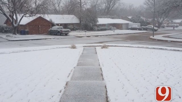 WEB EXTRA: Snowfall In Norman, Oklahoma