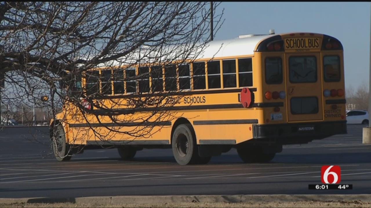 Broken Arrow Police Investigate High School Student For Threat On Bus