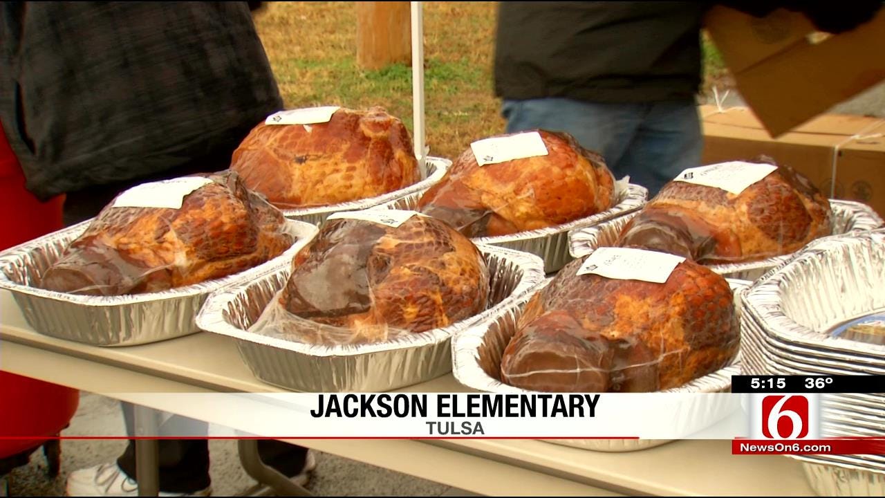 Local Company Donates Christmas Dinner To Elementary Students, Staff
