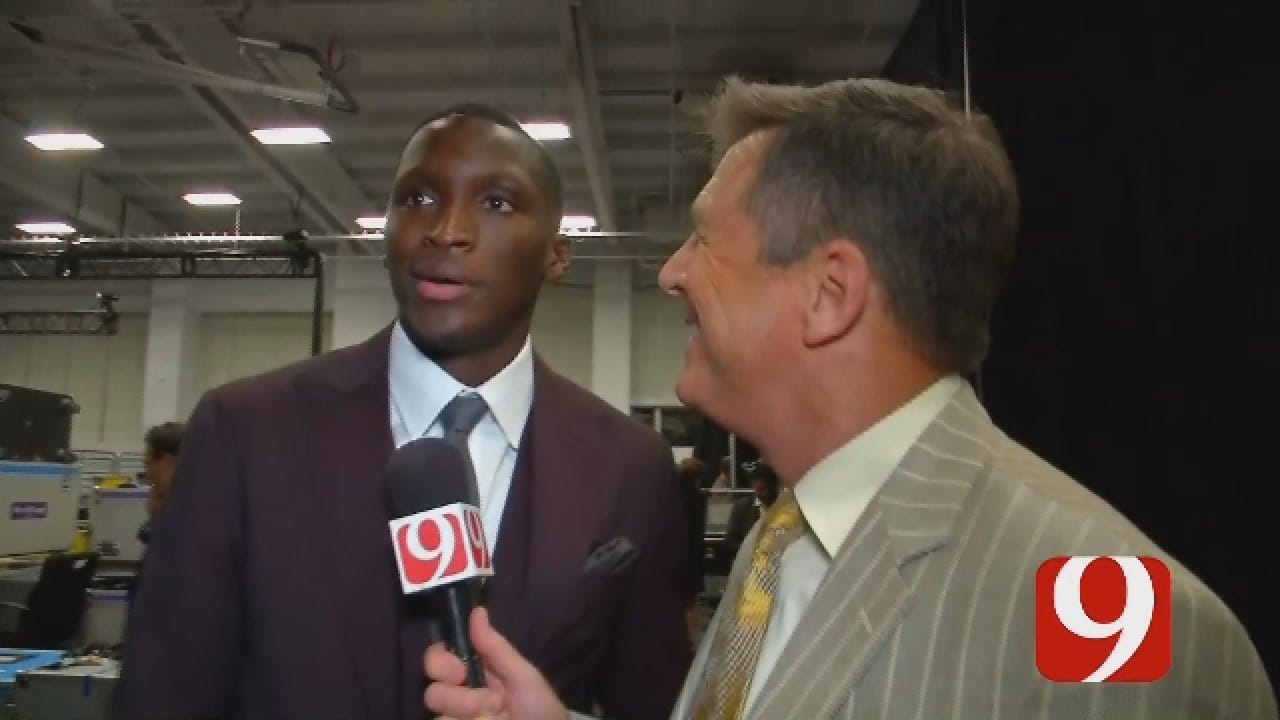Dean Blevins Chats One-On-One With Victor Oladipo
