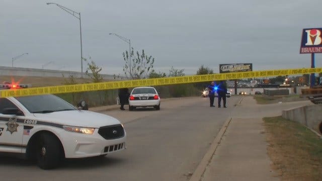 WEB EXTRA: Scene Of Where Man's Body Was Found Beside Tulsa Street