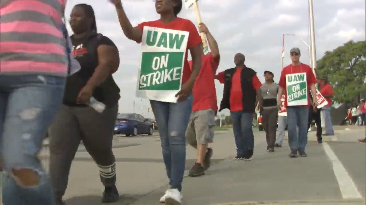 UAW Strike Could Cost GM Up To $100 Million Per Day