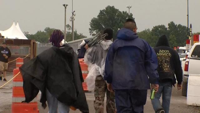 With Threat Of Rain, Rocklahoma Fans Ready To Roll