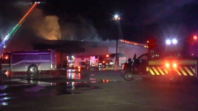 UPDATE: 1 Dead After Tulsa Church Building Fire