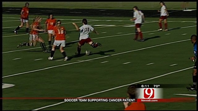 Putnam City Soccer Players Wear Green To Support Classmate With Cancer