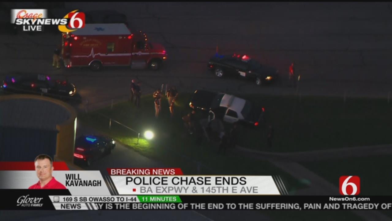 Osage SkyNews 6 HD Flies Over Tulsa Chase, Crash