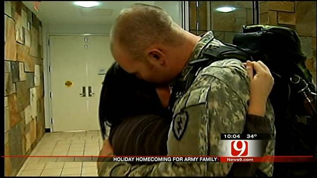Oklahoma Soldier Stationed In Hawaii Returns Home On Christmas Eve