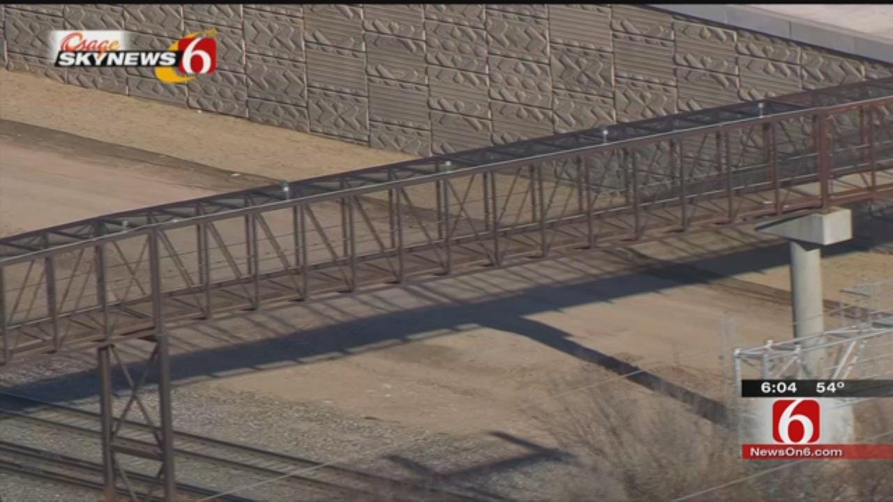 Cracked Bridge Causing Hold Up In Tulsa River Trail Opening