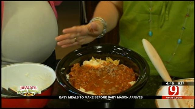Sassy Mama Cooks Beefy Ziti In Lauren Nelson's Kitchen