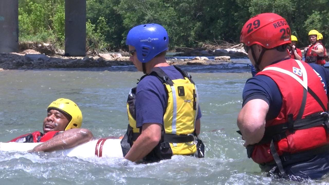 Tulsa Fire Academy Challenges Cadets With Swift Water Rescue Training
