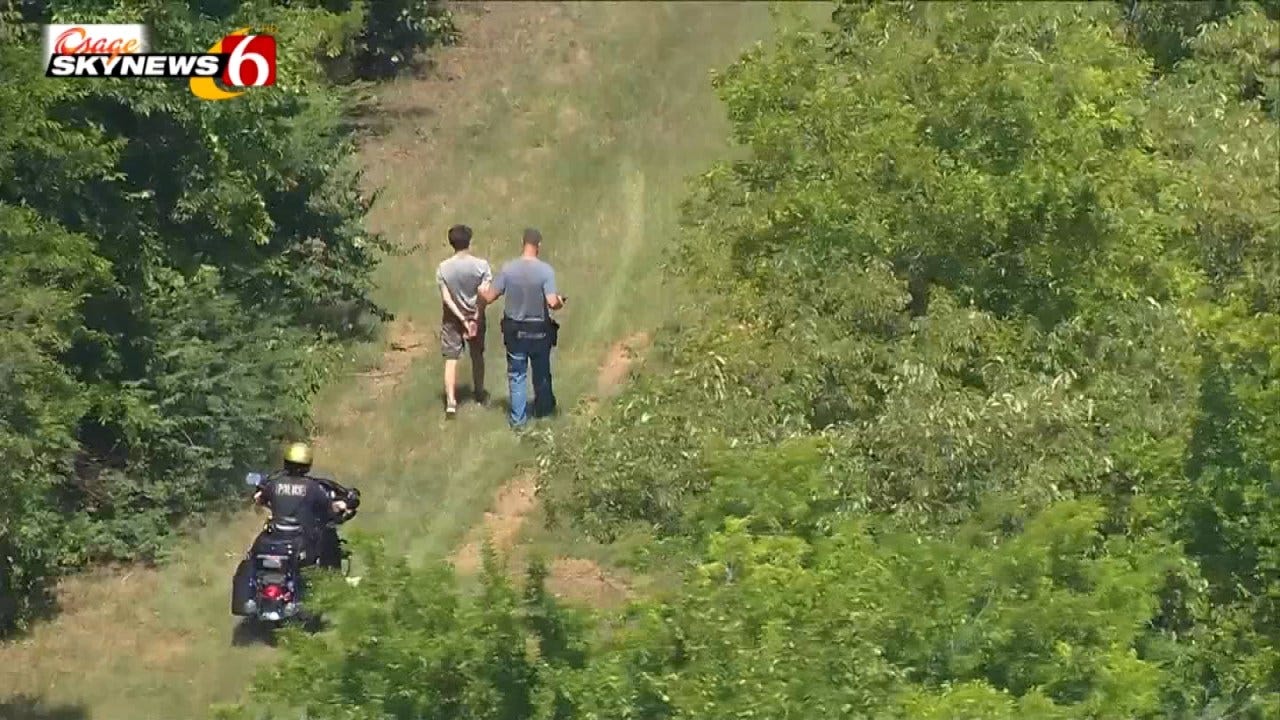WATCH: Tulsa Police Capture Suspect In Field