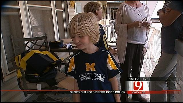 Family Of Michigan Fans Wins Dress Code Battle Against OKC Schools