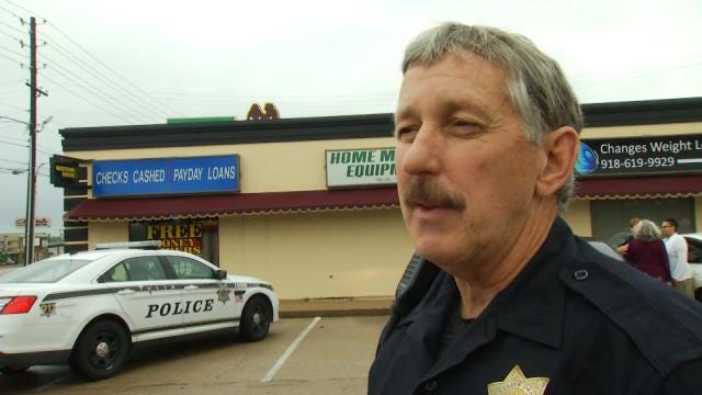 WEB EXTRA: Tulsa Police Cpl. Scott Anderson Talks About Robbery Attempt