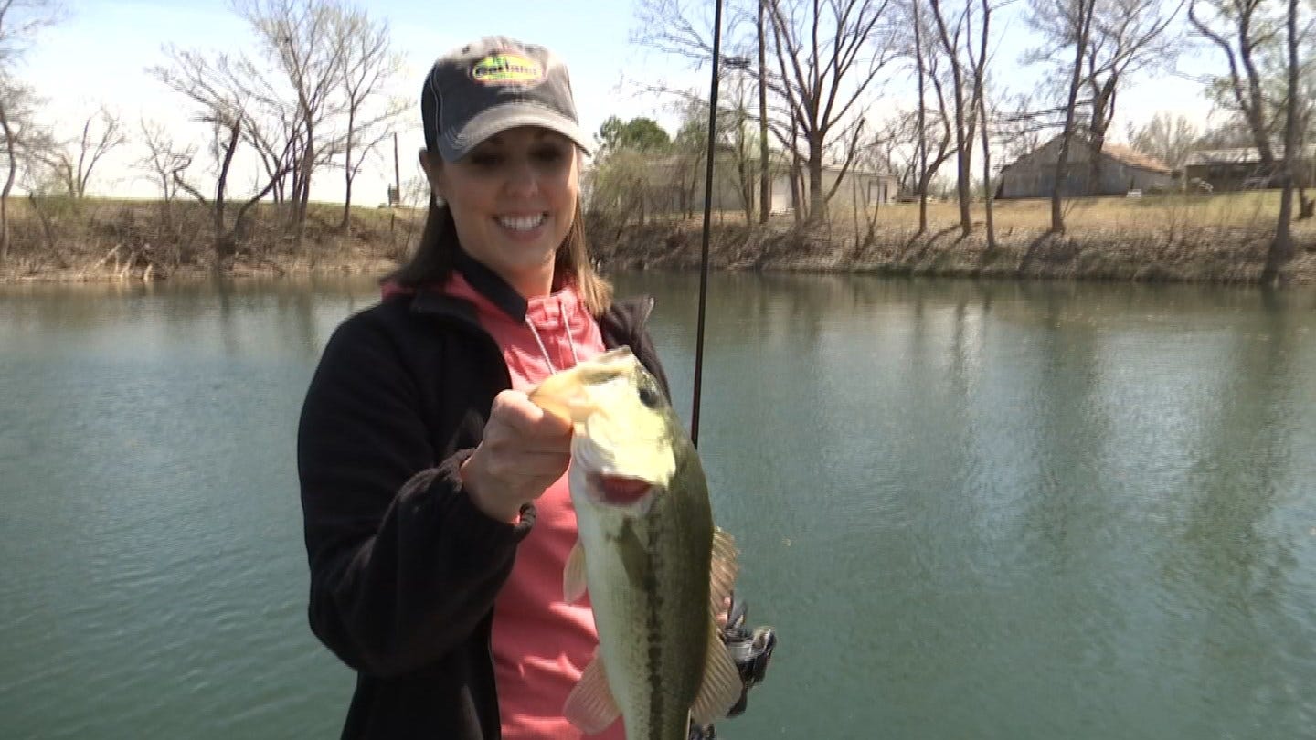 TESTING BAIT: Tess Maune and Reagan Ledbetter Try Out Bobby Garland's Newest Fishing Lure