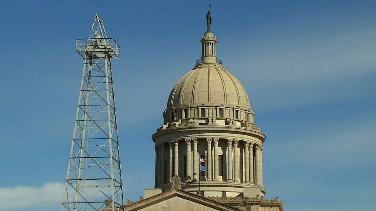 Oklahoma Unemployment Rate Falls, Stays Below National Average