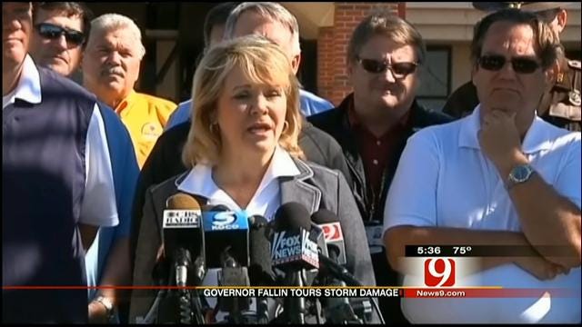 Governor Fallin Surveys Storm Damage In El Reno