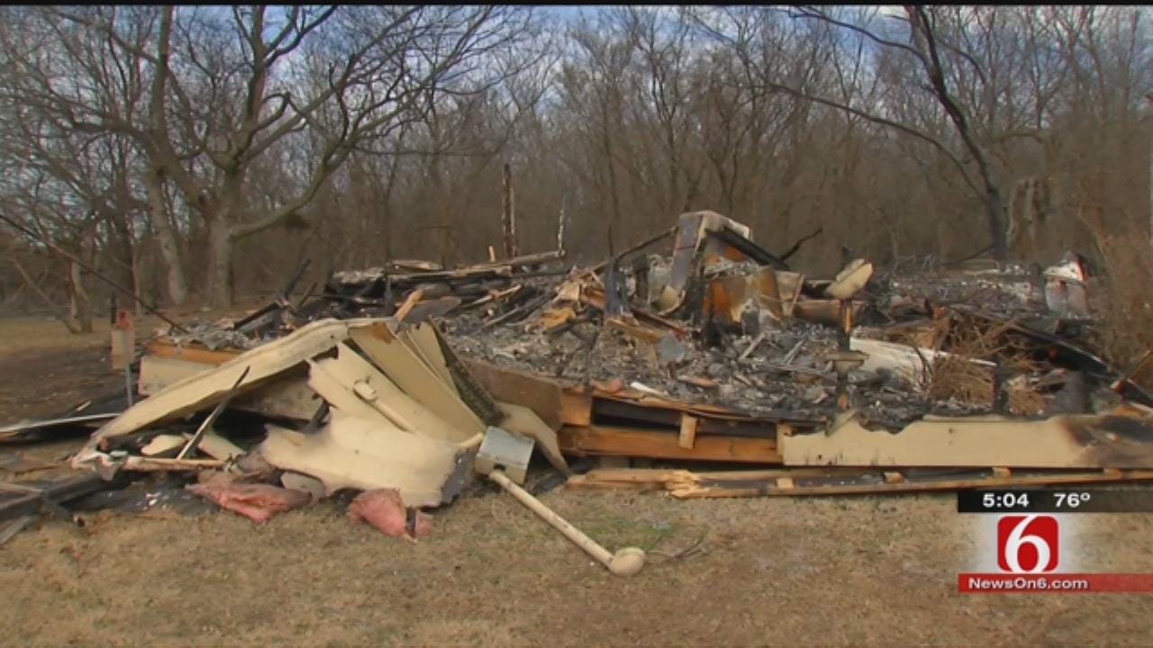 Fast-Moving Fire Destroys Mayes County Homes