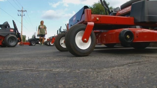 Strangers Help Coweta Girl Targeted By Thieves Rebuild Mowing Business