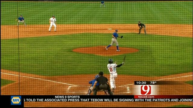 RedHawks Fall To Cubs
