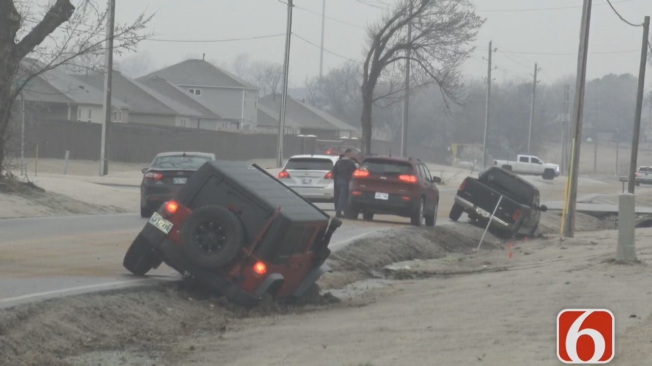 WATCH: StormTracker Video Of Icy Oklahoma Road Conditions, Wrecks