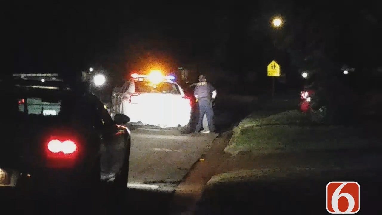 Dave Davis Reports On Tulsa Police Chase Involving Stolen Car