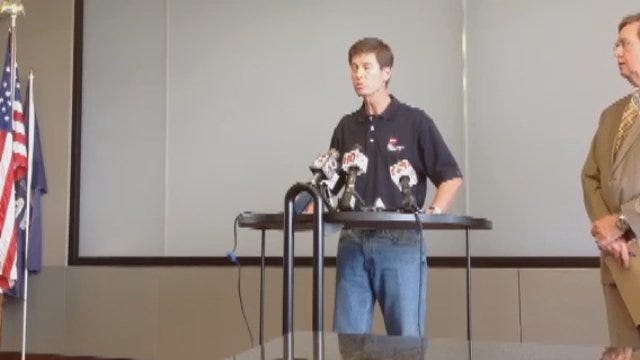 PSO's Stuart Solomon At News Conference Talking Out Tulsa Outages