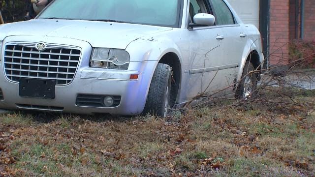 WEB EXTRA: Video Of Car Stuck In Front Yard Of Tulsa Home