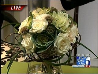 Mary Murray's Flowers Offers Wedding Ideas