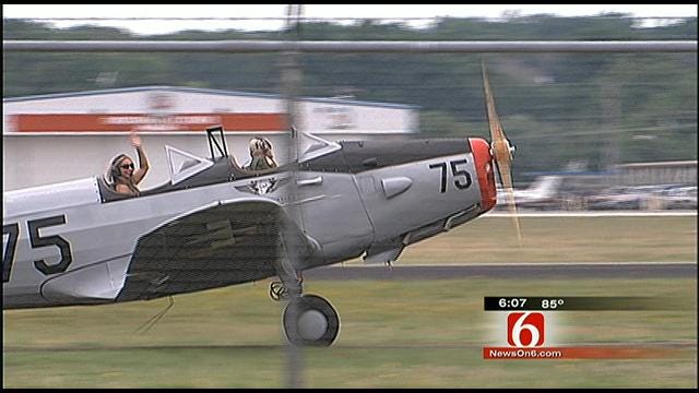 Tulsa CAF Is Offering A Ride In A Vintage War Plane
