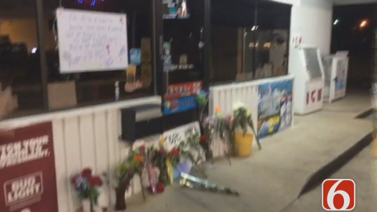 Dave Davis Reports Memorial Created At Sapulpa Convenience Store