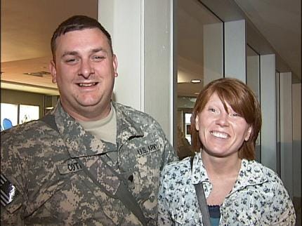 Warner Solider Home From Iraq