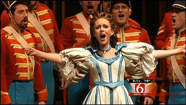 Tulsa Students See Special Matinee Performance At Opera
