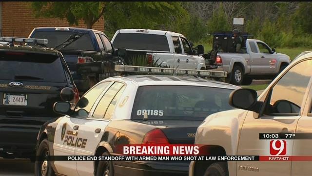 Police End Standoff In Norman, Suspect In Custody