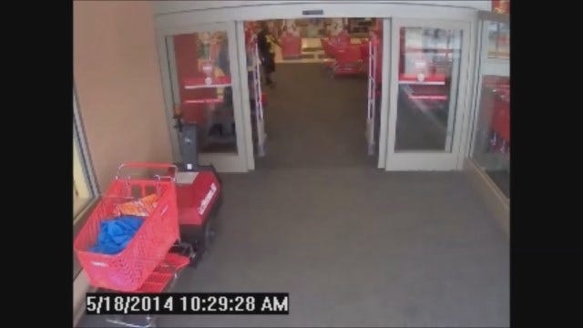 WEB EXTRA: Video Of Suspect In Target Larceny