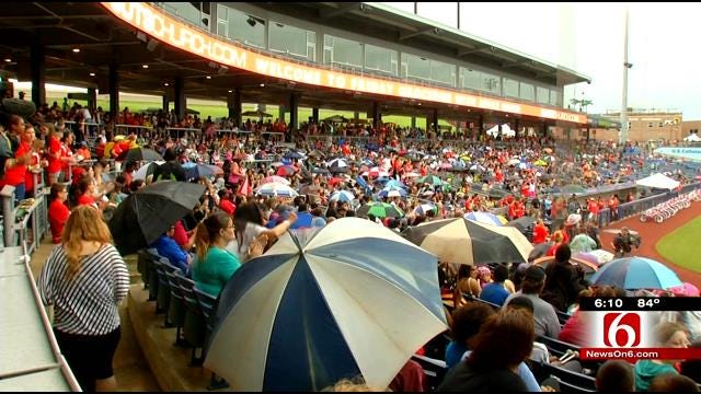 Thousands Attend Guts Church's 'Day Of Giving' At Tulsa's ONEOK Field