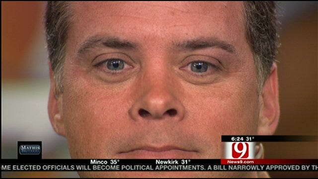 'Man-scaping' In The Morning: Jed Gets His Eyebrows Waxed