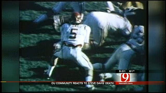 OU Community Mourns Loss Of Former Quarterback Steve Davis In Plane Crash