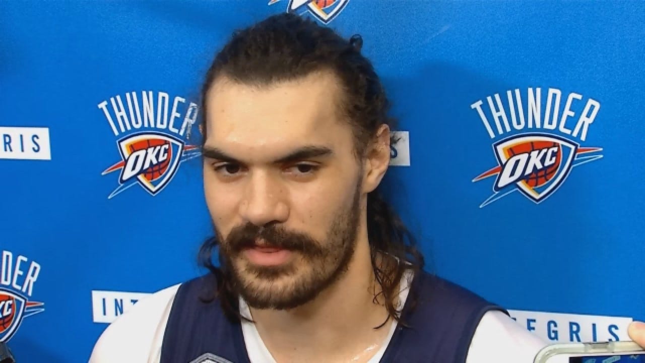 Steven Adams Talks About Hit From Draymond Green After Monday's Practice