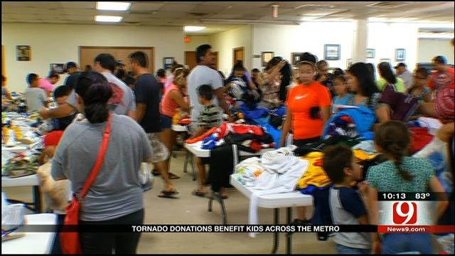 Asics, FOP Give Athletic Apparel To OKC Inner-City Youth