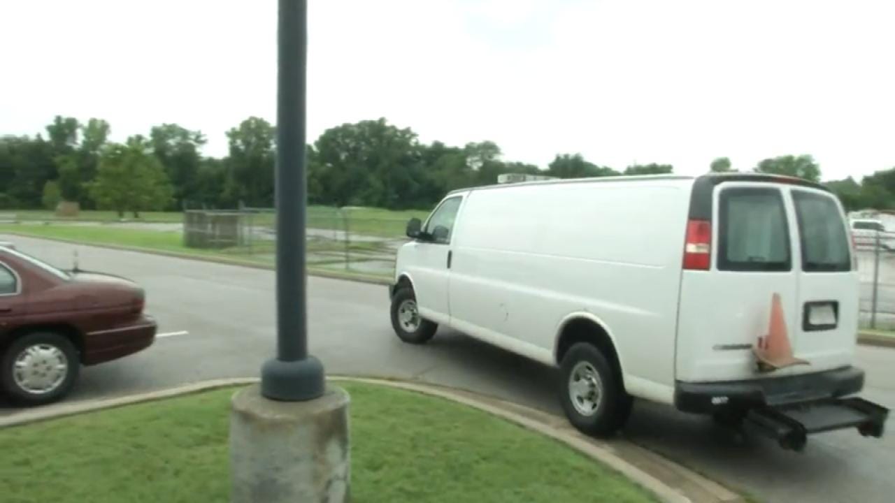 WEB EXTRA: Video Of Broken Arrow Police Van Leaving Station Headed To The Hospital